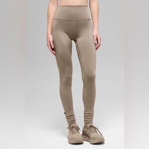 ALO High-Waist Airlift Legging Gravel